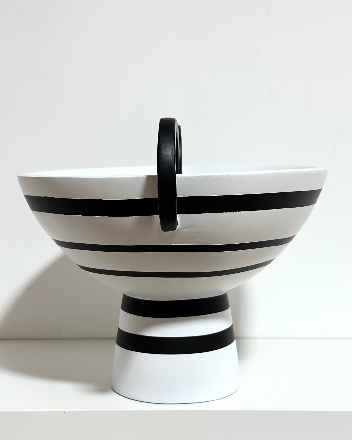 GEOMETRIC VASE