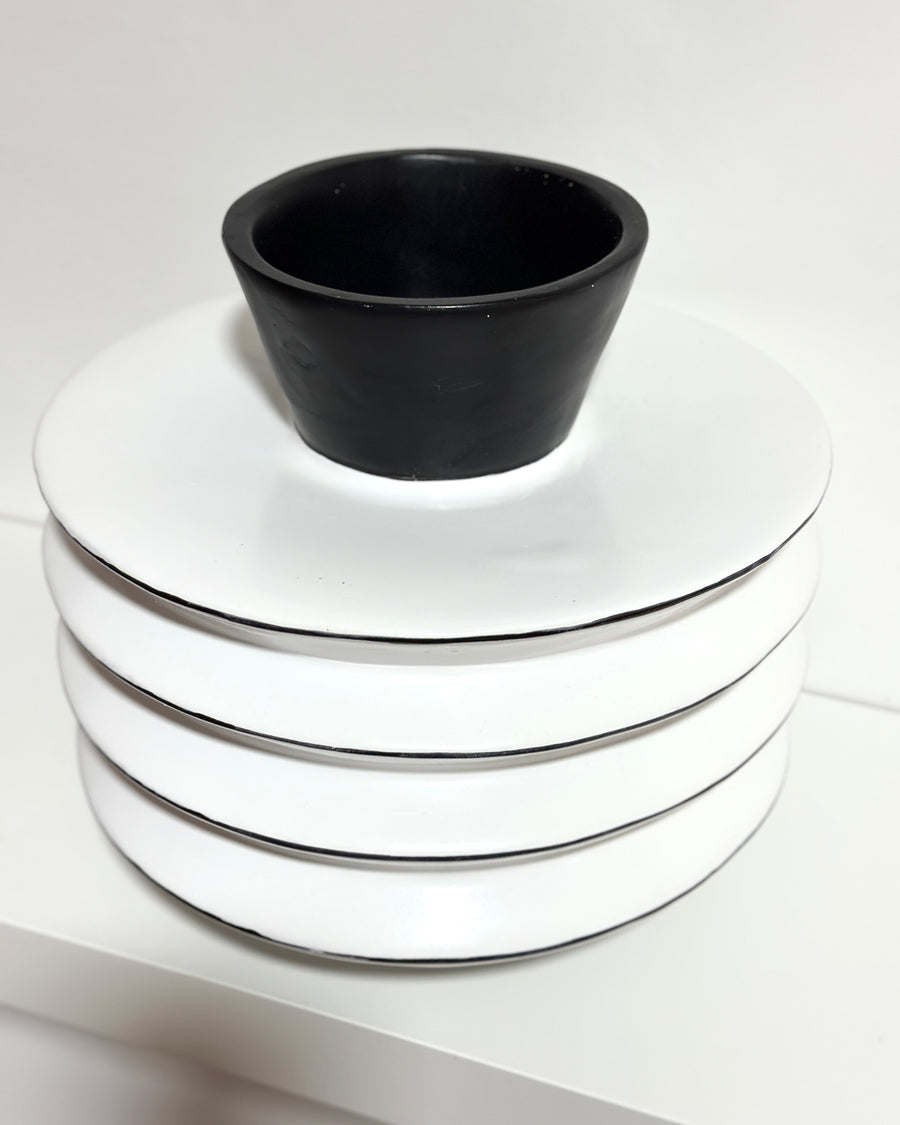 ECHO VASE