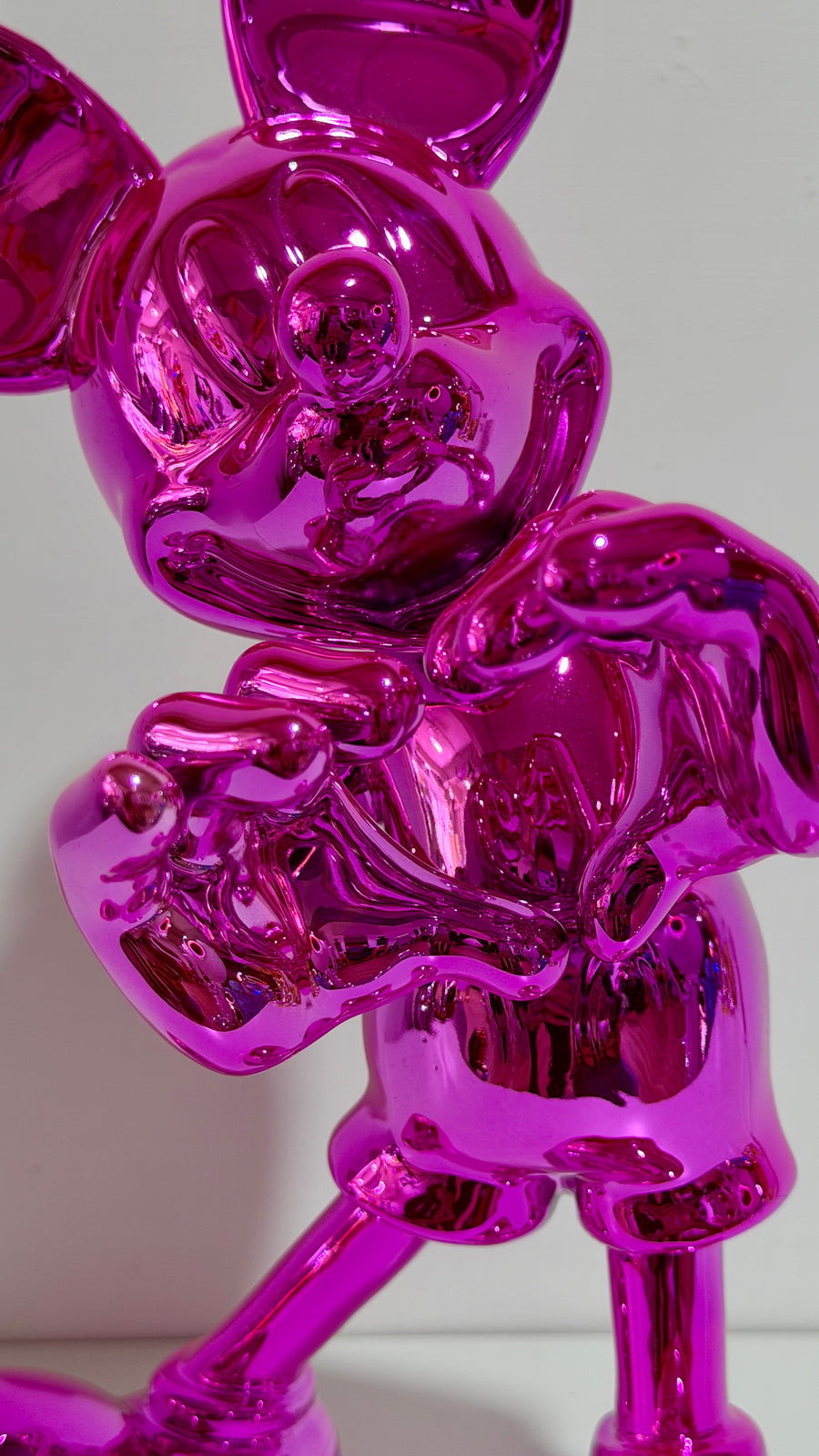 Micky Pinky 30 cm  | Scultura Pop Art Fucsia