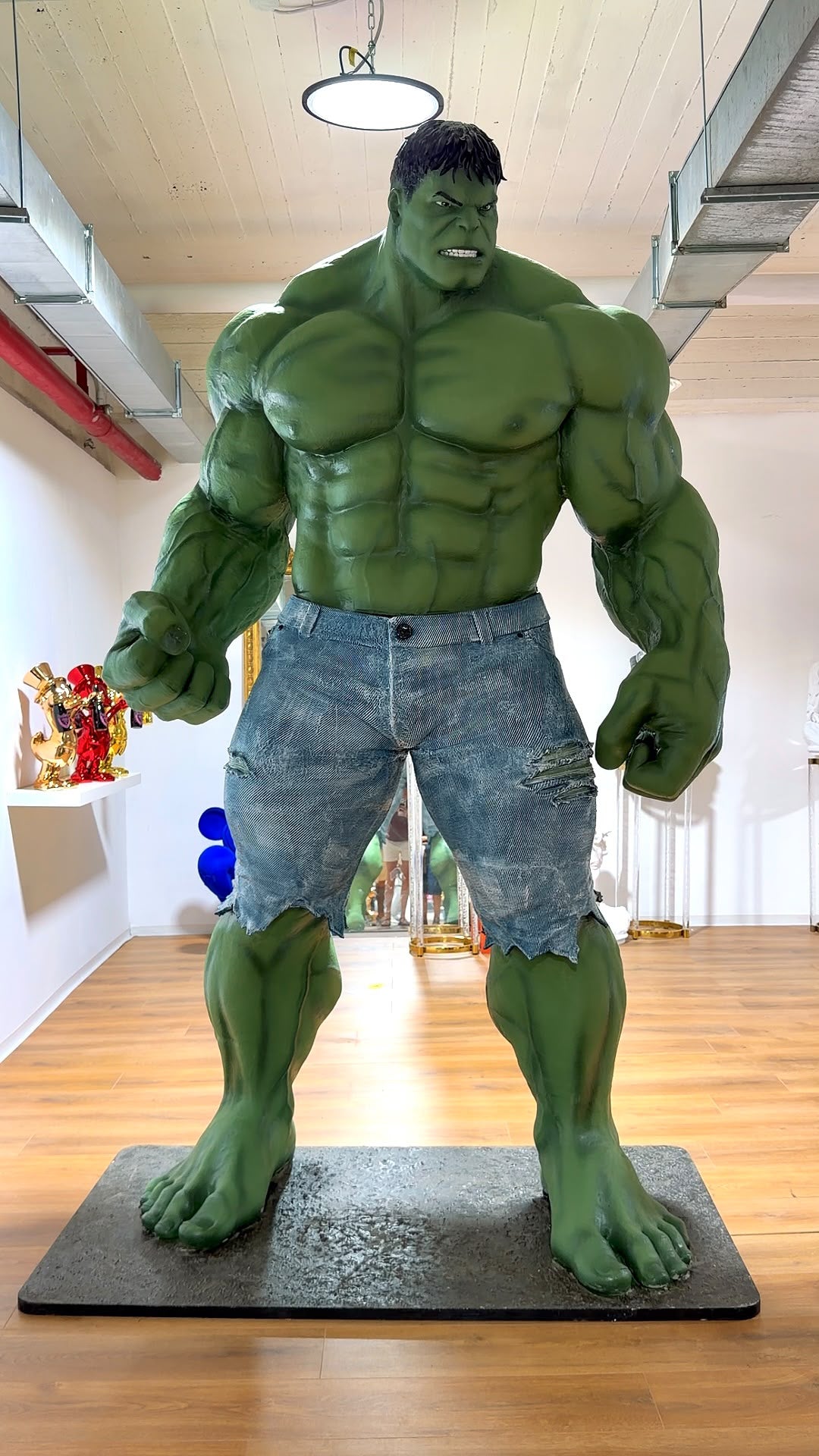 Hulk gigante - Scultura su ordinazione